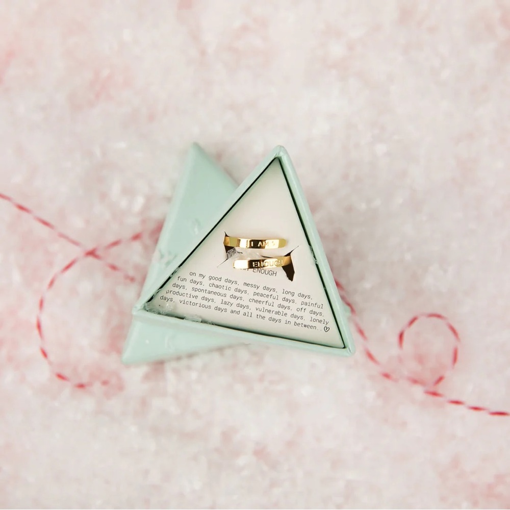 NWT TheraBox “I am enough” ring